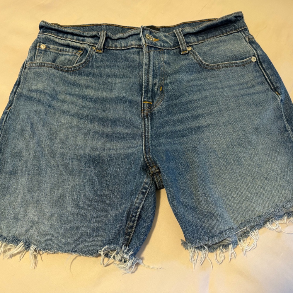 7 For All Mankind Distressed Blue Cropped Jeans